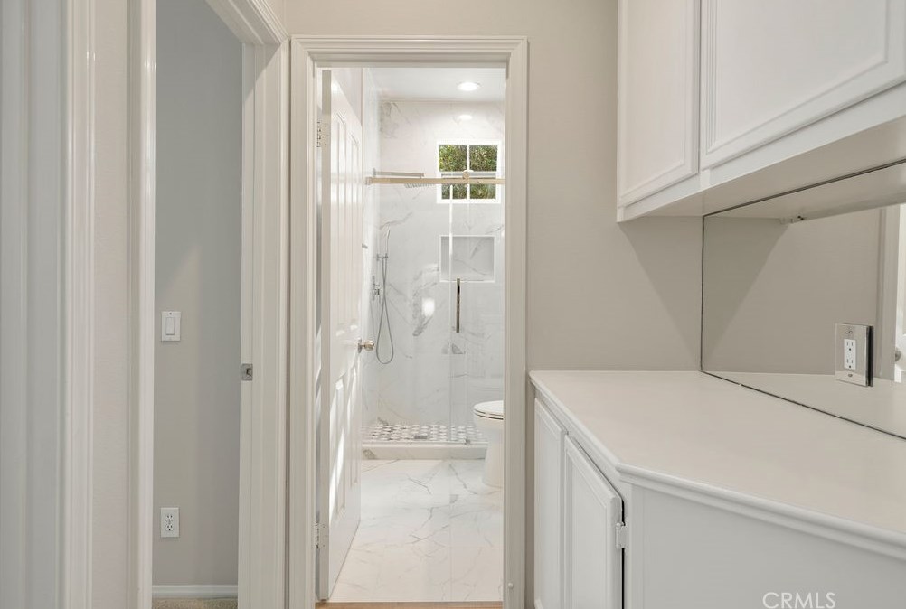 1 Del Sonterra, Irvine CA  92606-8861 exterior