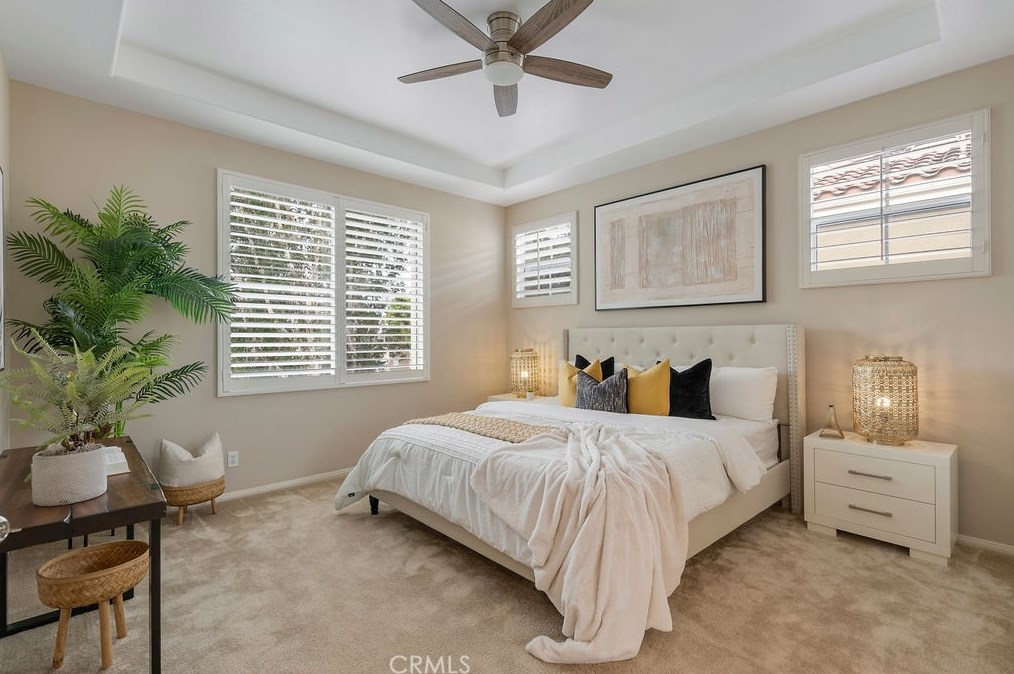 1 Del Sonterra, Irvine CA  92606-8861 exterior