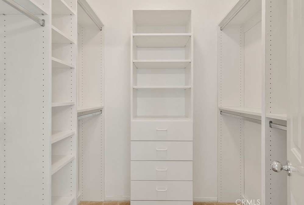 1 Del Sonterra, Irvine CA  92606-8861 exterior