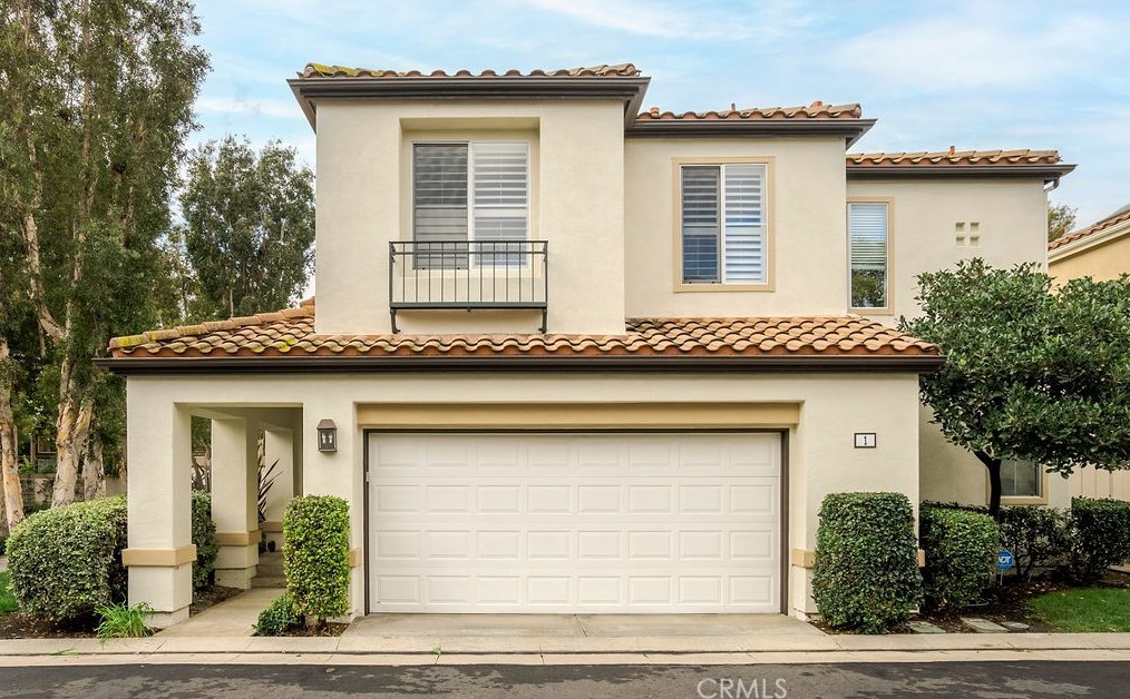 1 Del Sonterra, Irvine, CA 92606