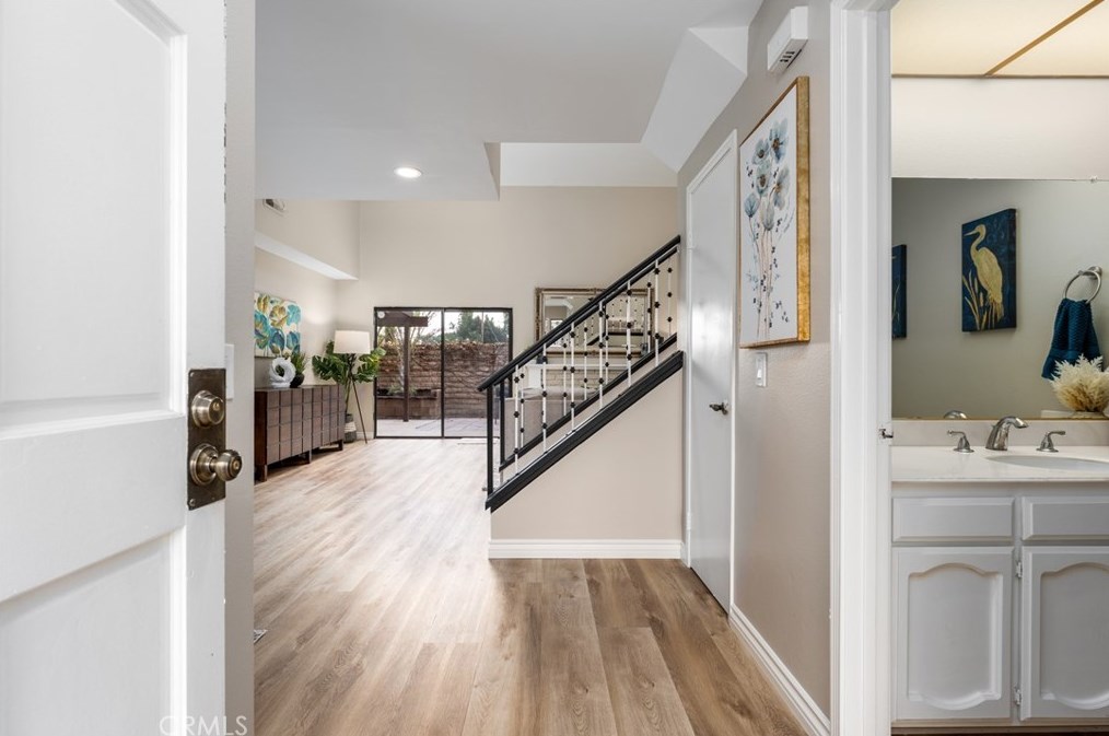 250 E Ponderosa Ln #20, Anaheim, CA 92802