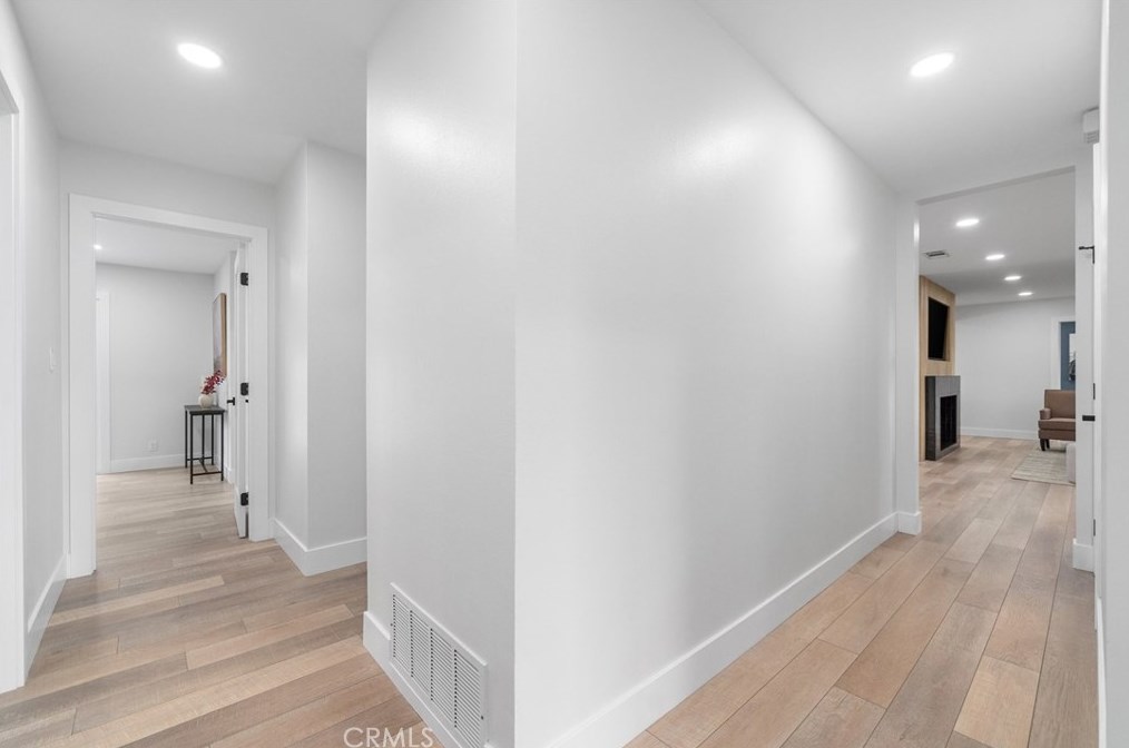 13692 Rosalind Dr, Tustin CA  92780-1925 exterior