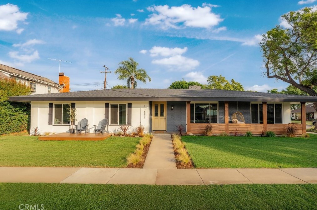 13692 Rosalind Dr, Tustin CA  92780-1925 exterior