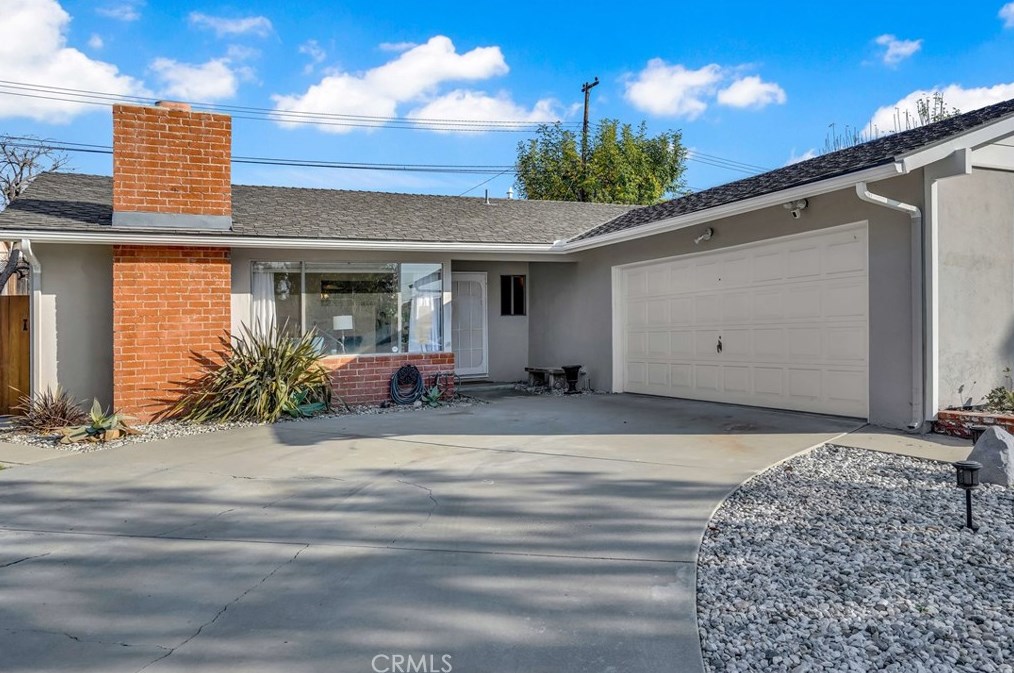 4512 Loganlinda Dr, Yorba Linda, CA 92886-2315