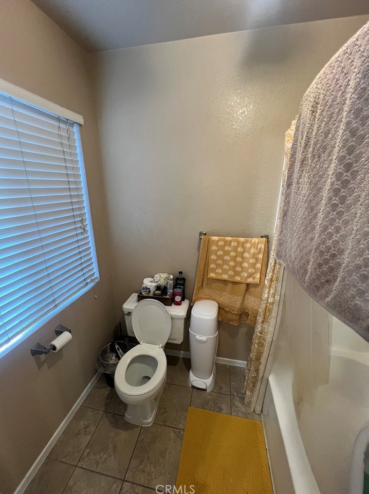 24573 Meadow Grass Way, Moreno Valley CA  92557-4129 exterior