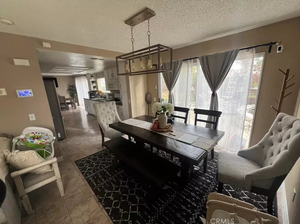 24573 Meadow Grass Way, Moreno Valley CA  92557-4129 exterior