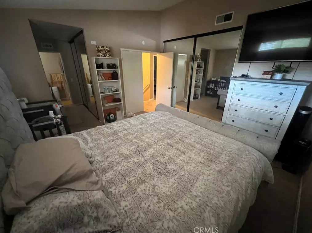 24573 Meadow Grass Way, Moreno Valley CA  92557-4129 exterior