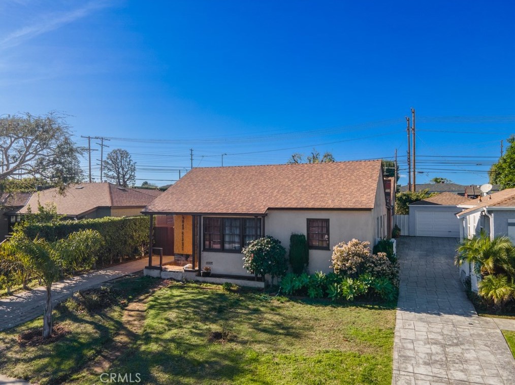 7833 Naylor Ave, Los Angeles CA  90045-3918 exterior