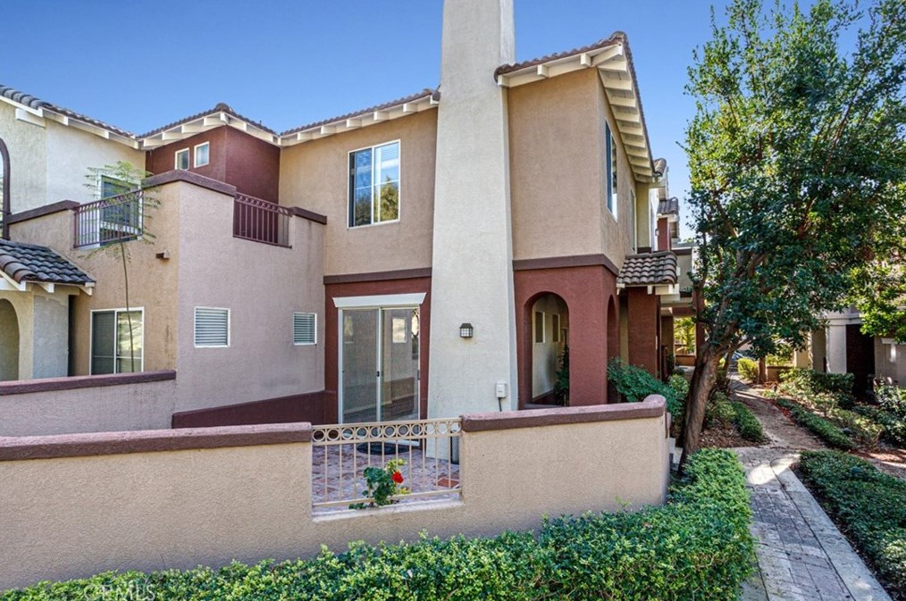 76 Santa Barbara Ct, El Toro, CA 92610-2406