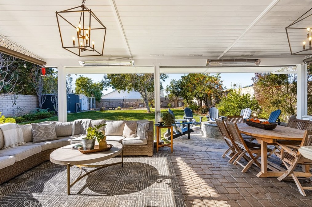 13821 Malena Dr, Tustin, CA 92780-1920
