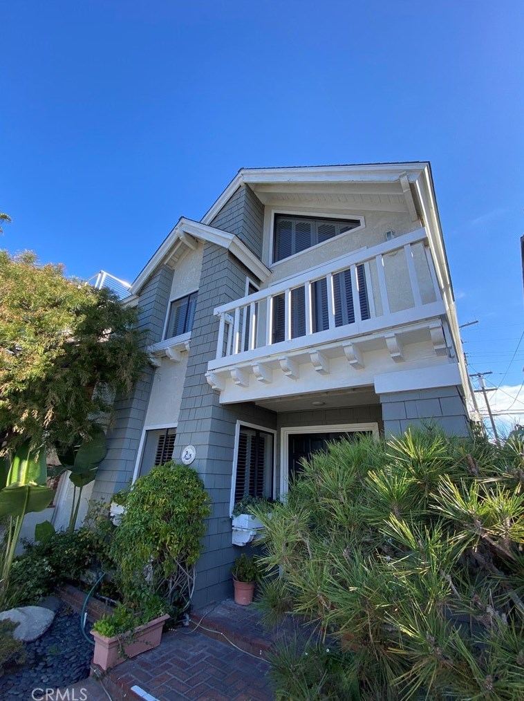 86 Via Di Roma Walk, Long Beach, CA 90803-4153