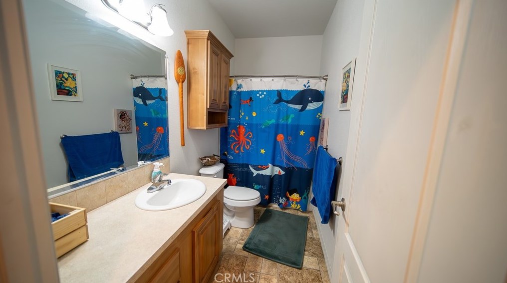 5 Ash Via, Anaheim CA  92801-1022 exterior