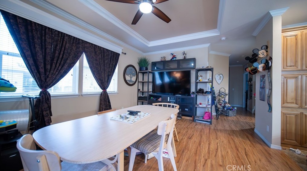 5 Ash Via, Anaheim CA  92801-1022 exterior