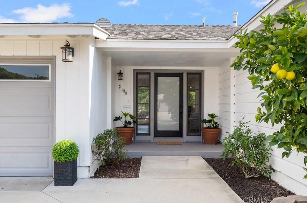 2108 Kallin Ave, Long Beach, CA 90815-3511