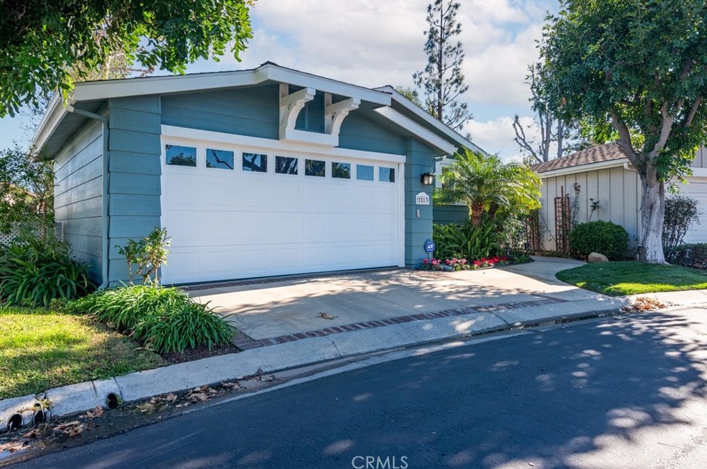 2513 View Lake #0145, Santa Ana, CA 92705
