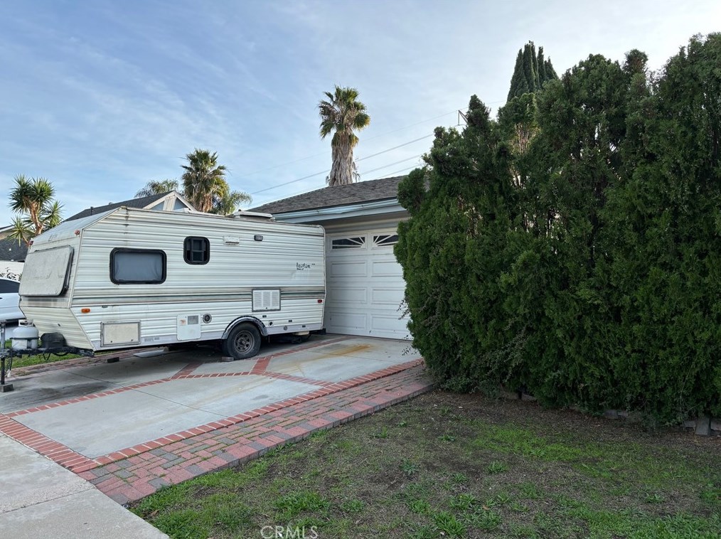 5092 Yearling Ave, Irvine, CA 92604