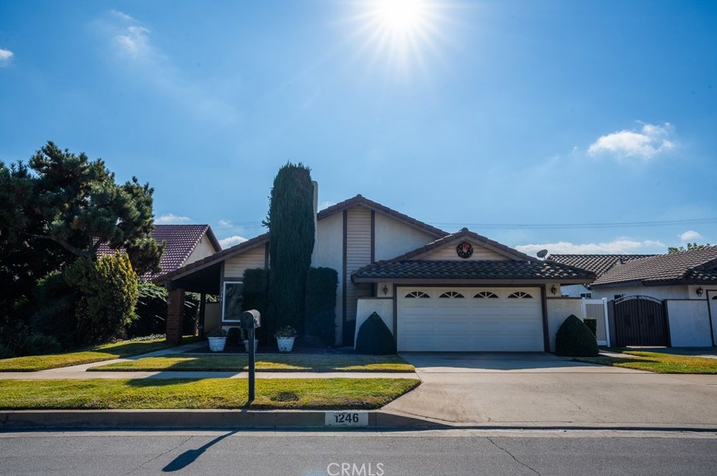 1246 W Aster St, Upland, CA 91786