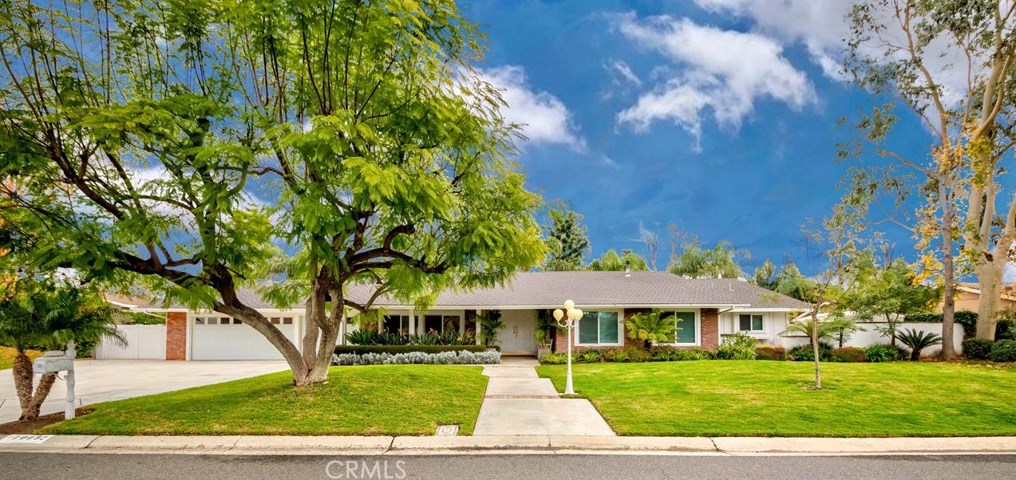 10092 Old Ranch Cir, Orange, CA 92861