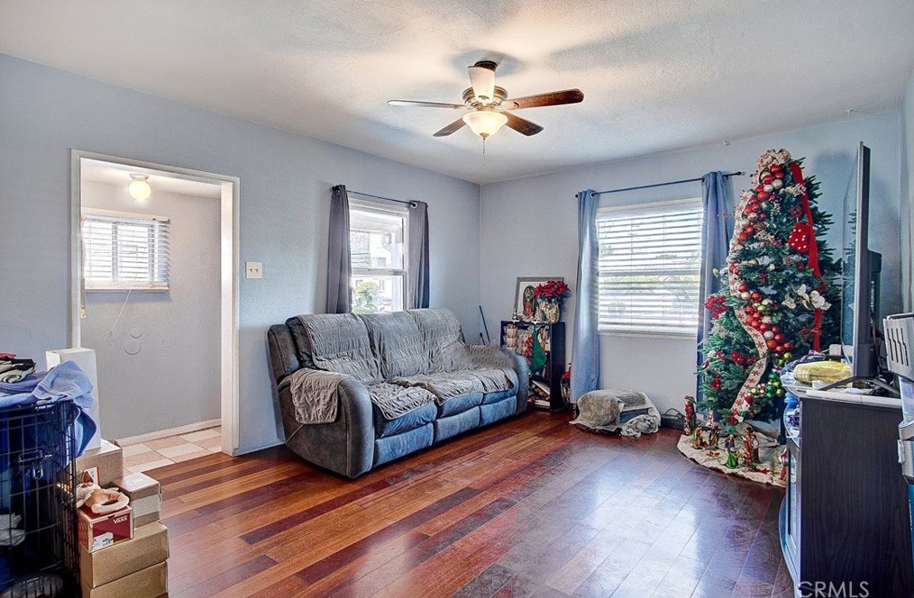 8738 Maple St, Bellflower, CA 90706