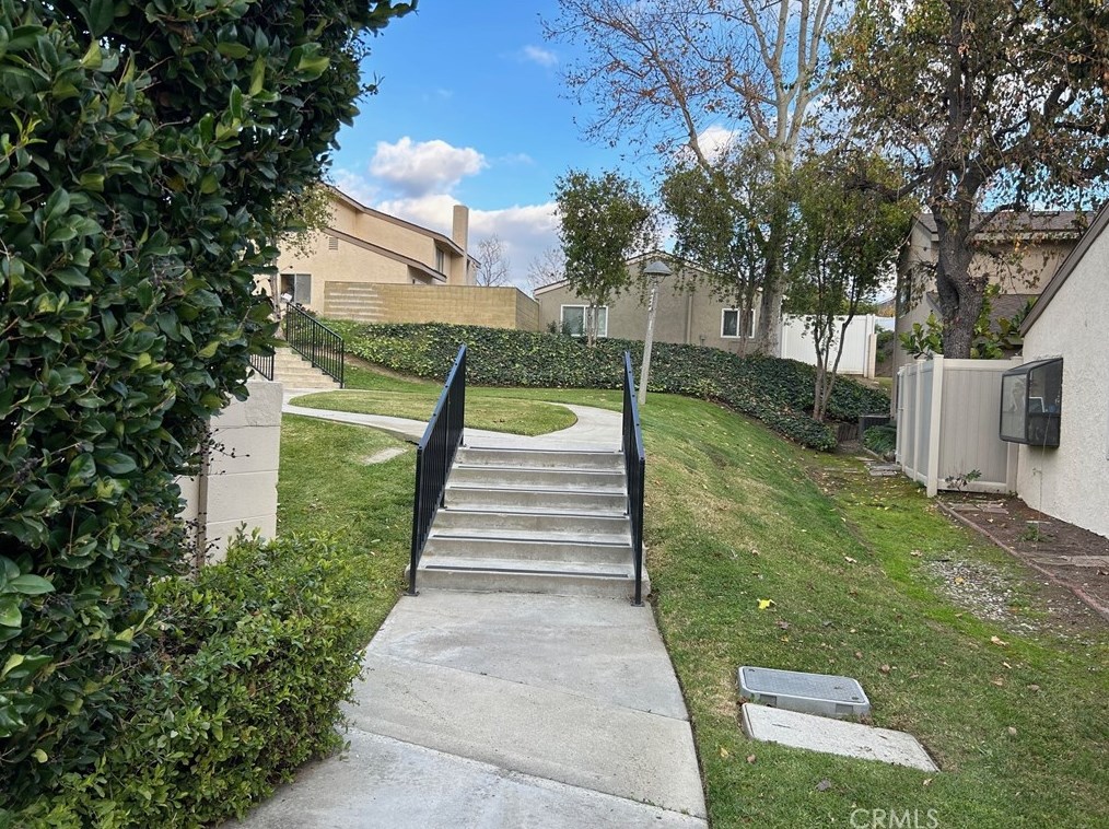 2805 Gingerwood Cir, Fullerton CA  92835-2343 exterior