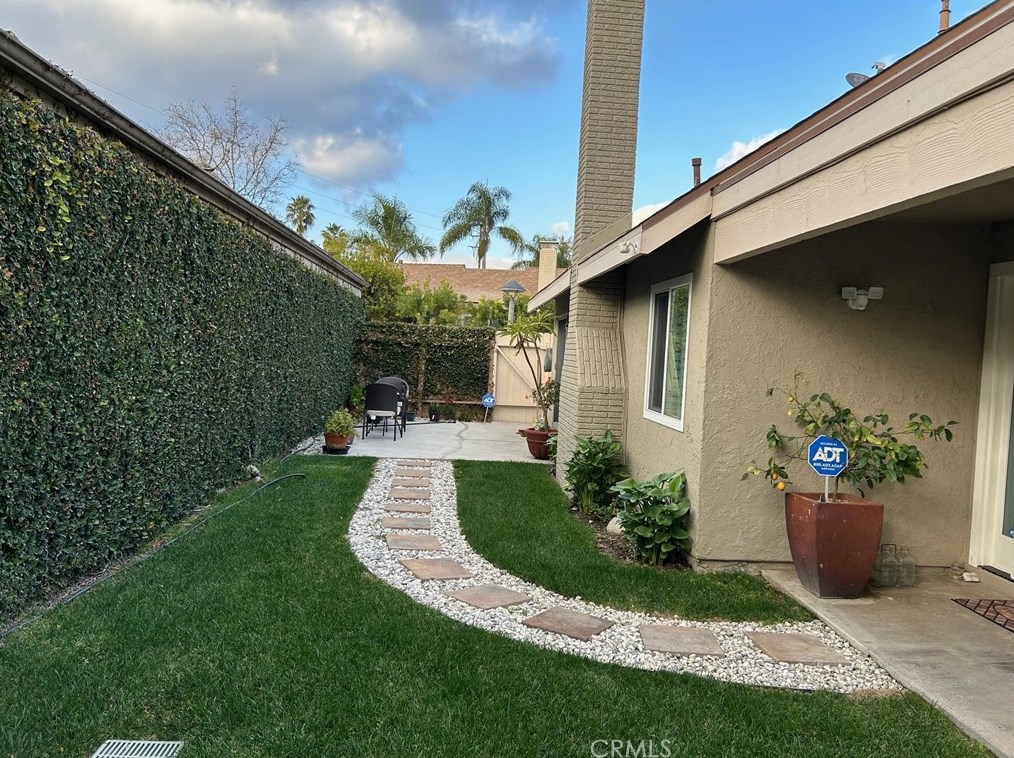 2805 Gingerwood Cir, Fullerton, CA 92835