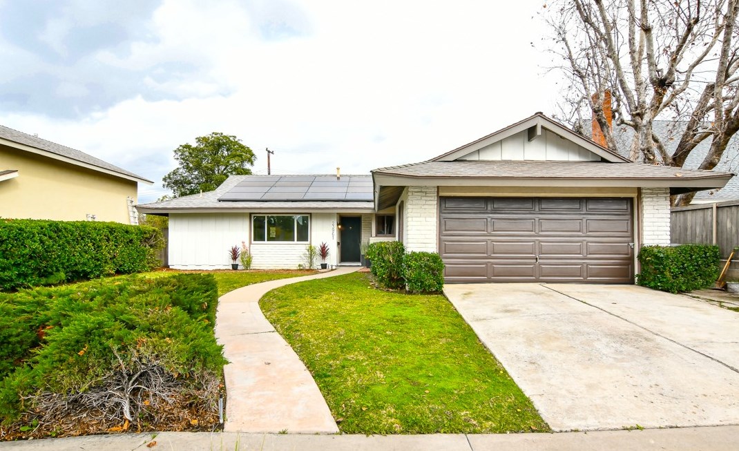 23961 Gowdy Ave, El Toro, CA 92630