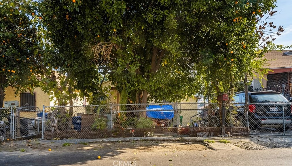 5102 Ithaca Ave, Los Angeles CA  90032-3353 exterior