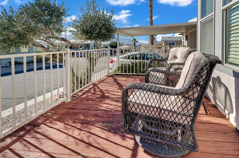 70200 Dillon Rd, Desert Hot Springs CA  92241-7646 exterior