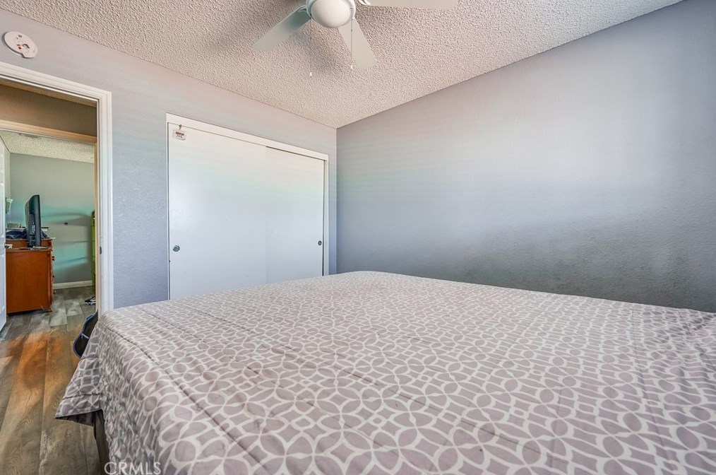 14561 Coalinga Rd, Victorville CA  92392-9617 exterior