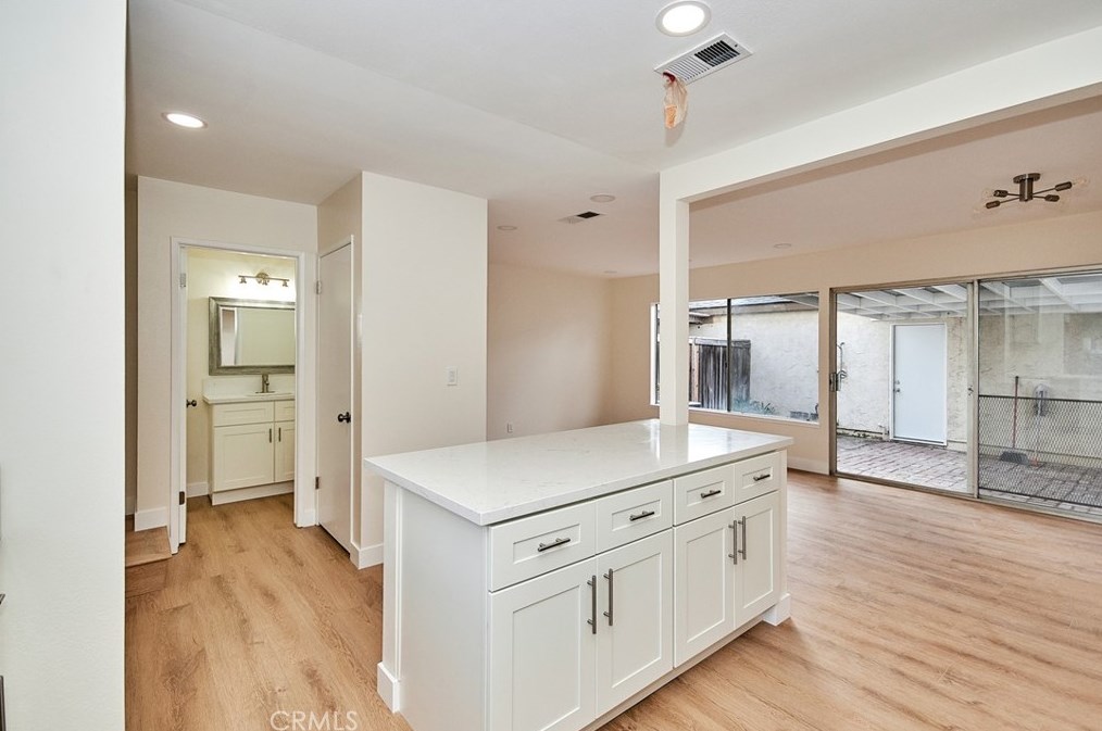 1406 Devonshire Ln, La Habra CA  90631-7468 exterior