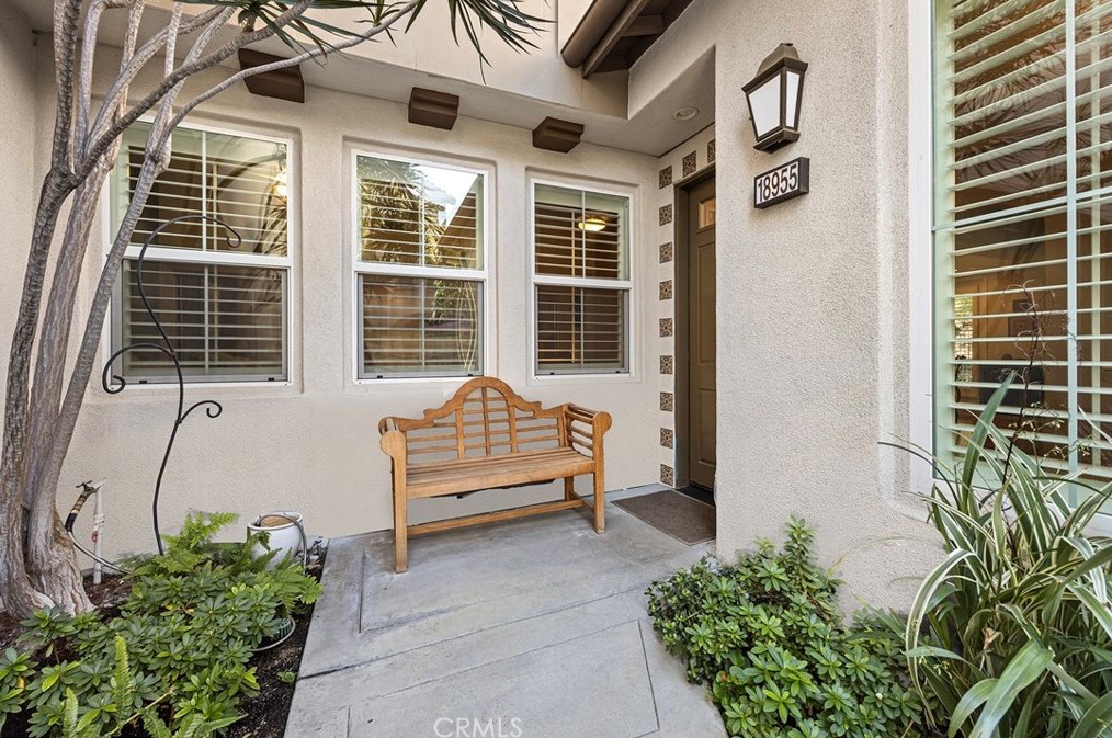 18955 Kentucky Downs Ln, Yorba Linda, CA 92886-7003