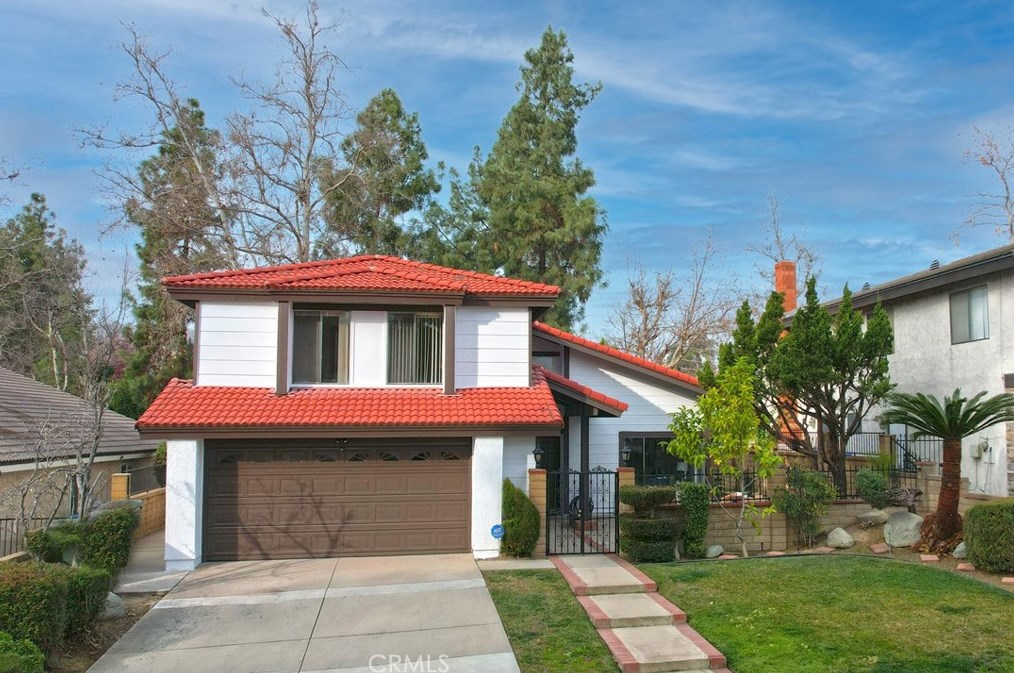 3 Old Wood Rd, Pomona, CA 91766-4823