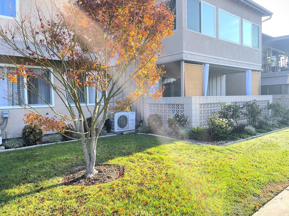 13048 Del Monte Dr M15-42g, Seal Beach, CA 90740