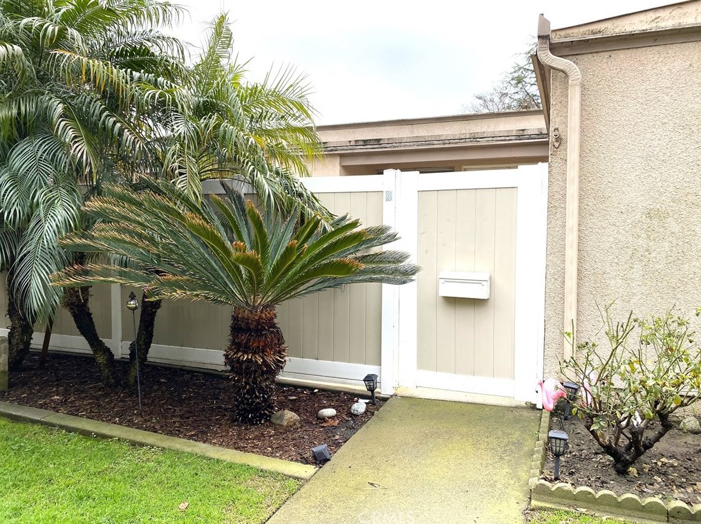 13044 Del Monte Dr M15-44b, Seal Beach, CA 90740