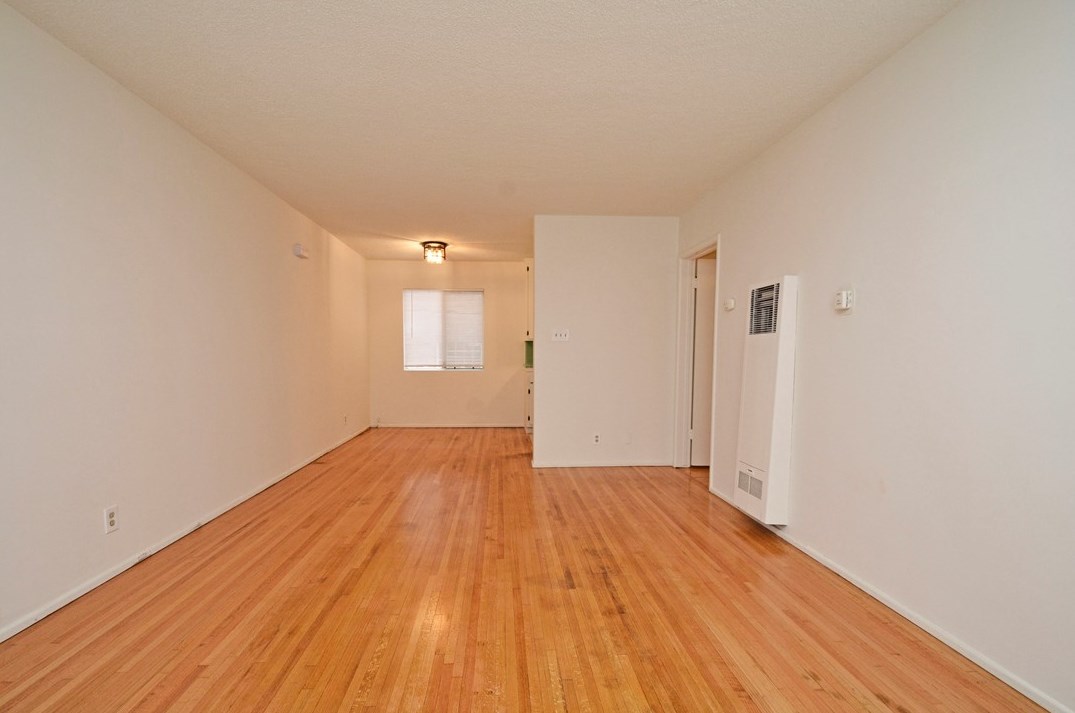 338 Elm Ave #10, Long Beach, CA 90802