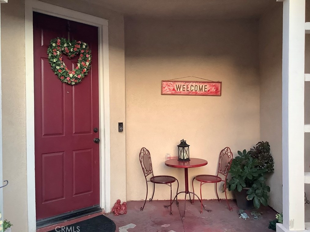 4279 Pondhill Ct, Riverside, CA 92505-3464