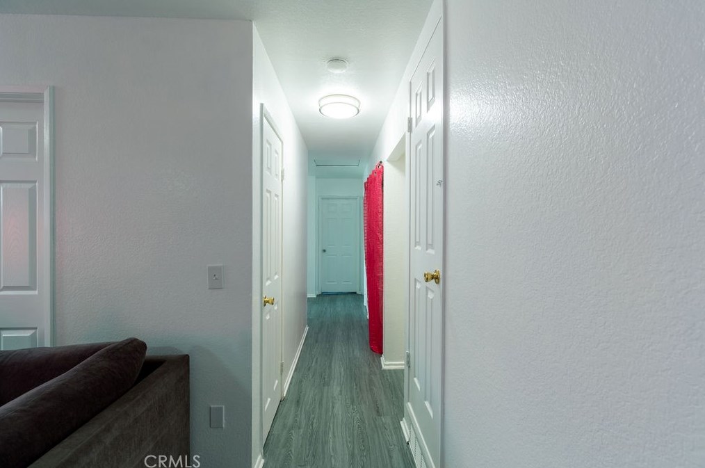 16060 Miller Ave, Fontana CA  92336-1848 exterior