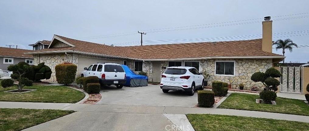 9211 Obsidian Dr, Westminster, CA 92683-7345