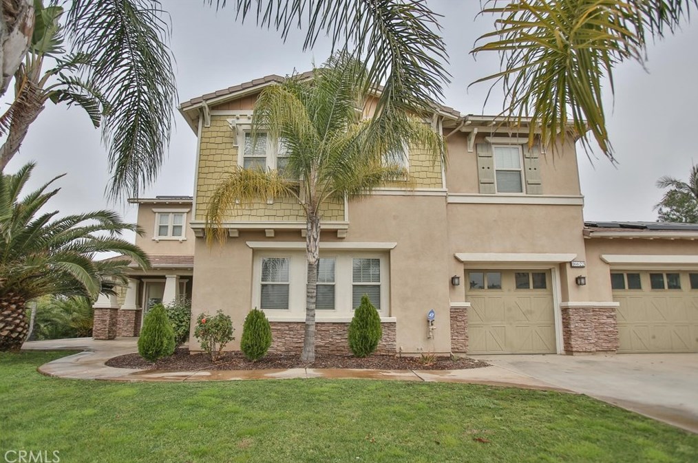 16622 Catalonia Dr, Riverside CA  92504-8701 exterior