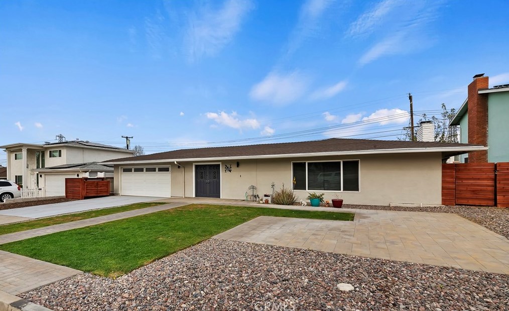 22614 Brentwood St, Colton, CA 92313