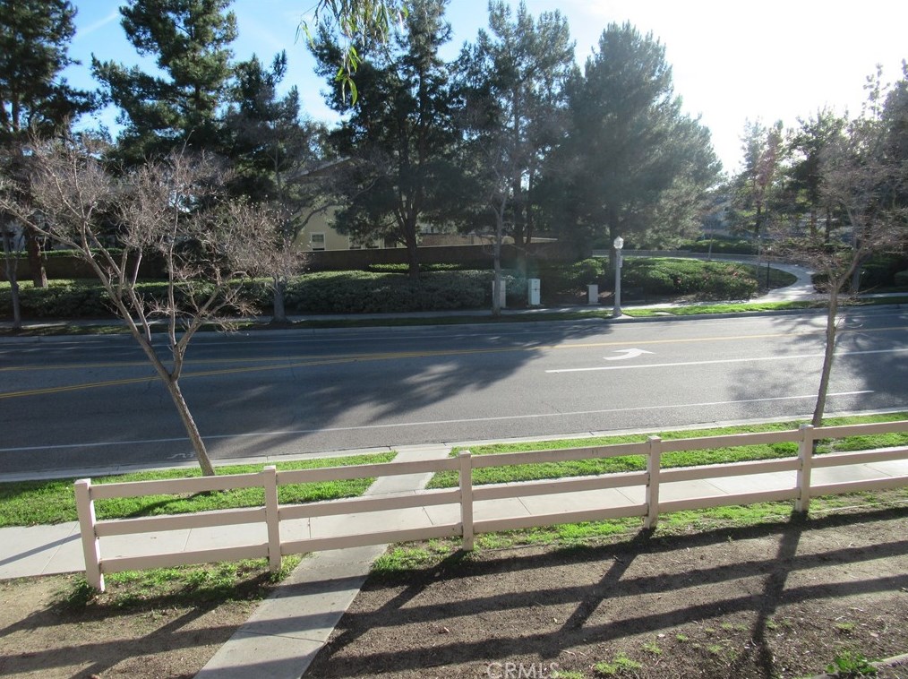 2240 Loma Alta Dr, Fullerton CA  92833-1618 exterior