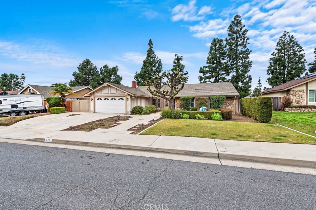 646 South Earlham, Orange, CA 92869