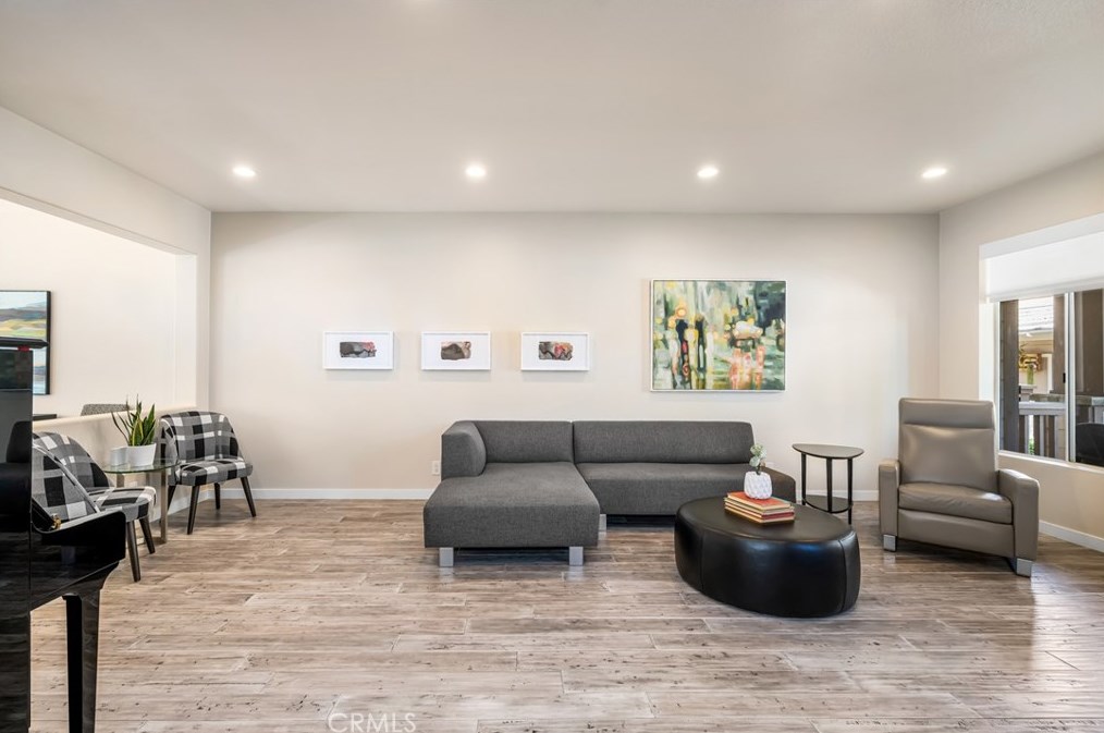 522 N Pageant #b, Orange, CA 92869