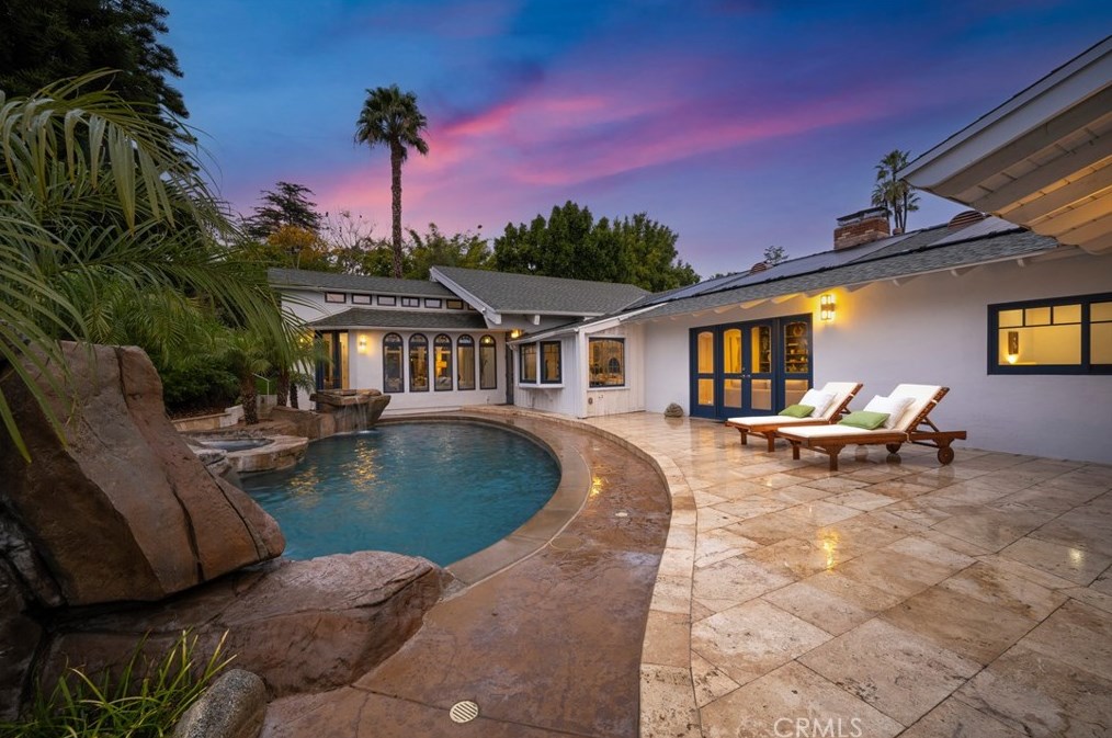 2201 Heather Ln, Newport Beach, CA 92660