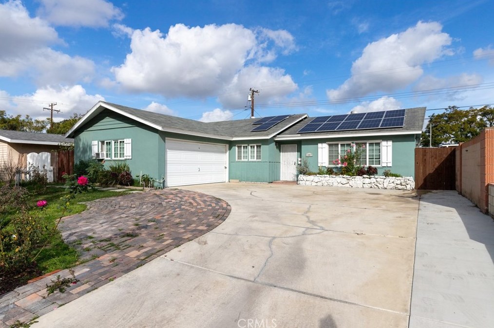 1587 W Juno Ave, Anaheim, CA 92802