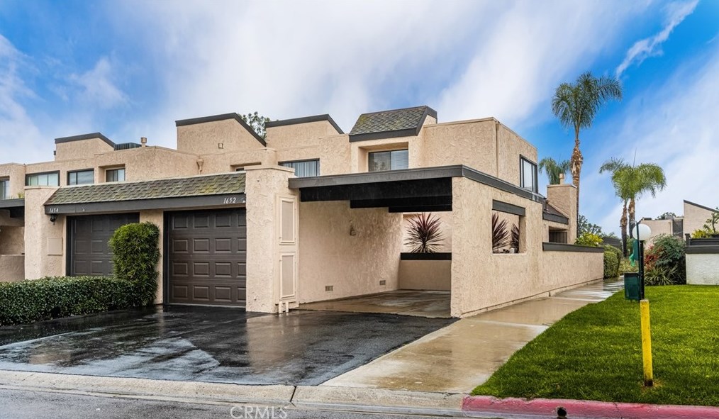 1652 S Heritage Circle, Anaheim, CA 92804