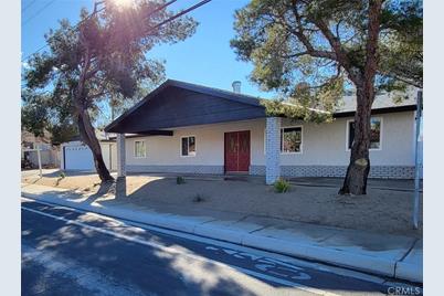 501 Garis Avenue - Photo 1