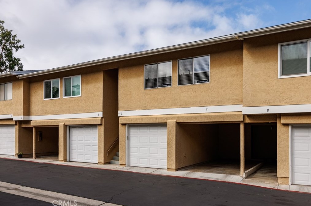 4216 La Casita Way, Oceanside CA  92057-7452 exterior