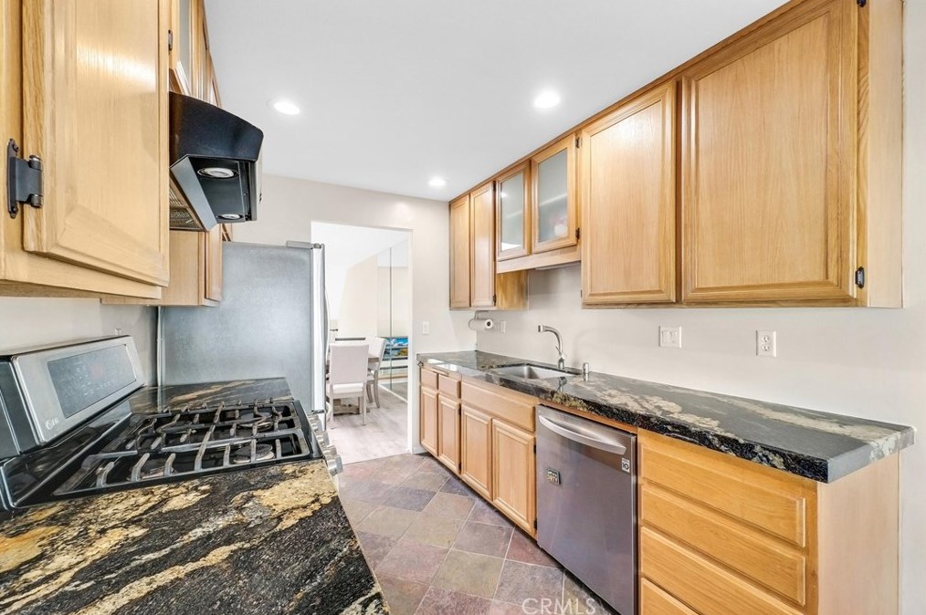 5715 E Stillwater Ave #13, Orange, CA 92869