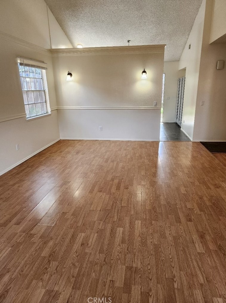 1172 Massachusetts Ave, Riverside, CA 92507